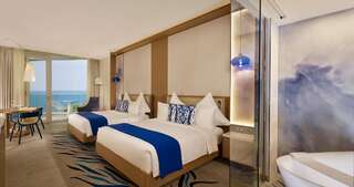 Отель Paragraph Resort & Spa Shekvetili, Autograph Collection Шекветили Стандартный номер с балконом и 2 двуспальными кроватями-1